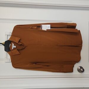 NWT. Womens XS Nine West long sleeve blouse